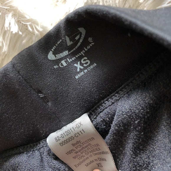 Athletic shorts - Picture 3 of 3